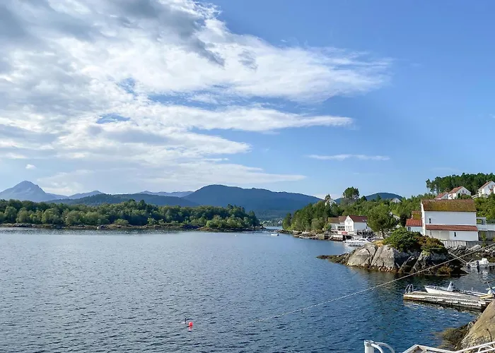 Apartment Cozy In Gurskoy With Sauna *