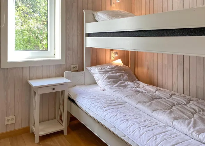 Cozy In Gurskoy With Sauna Apartment *