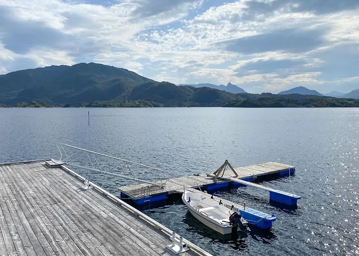 Cozy In Gurskoy With Sauna Apartment